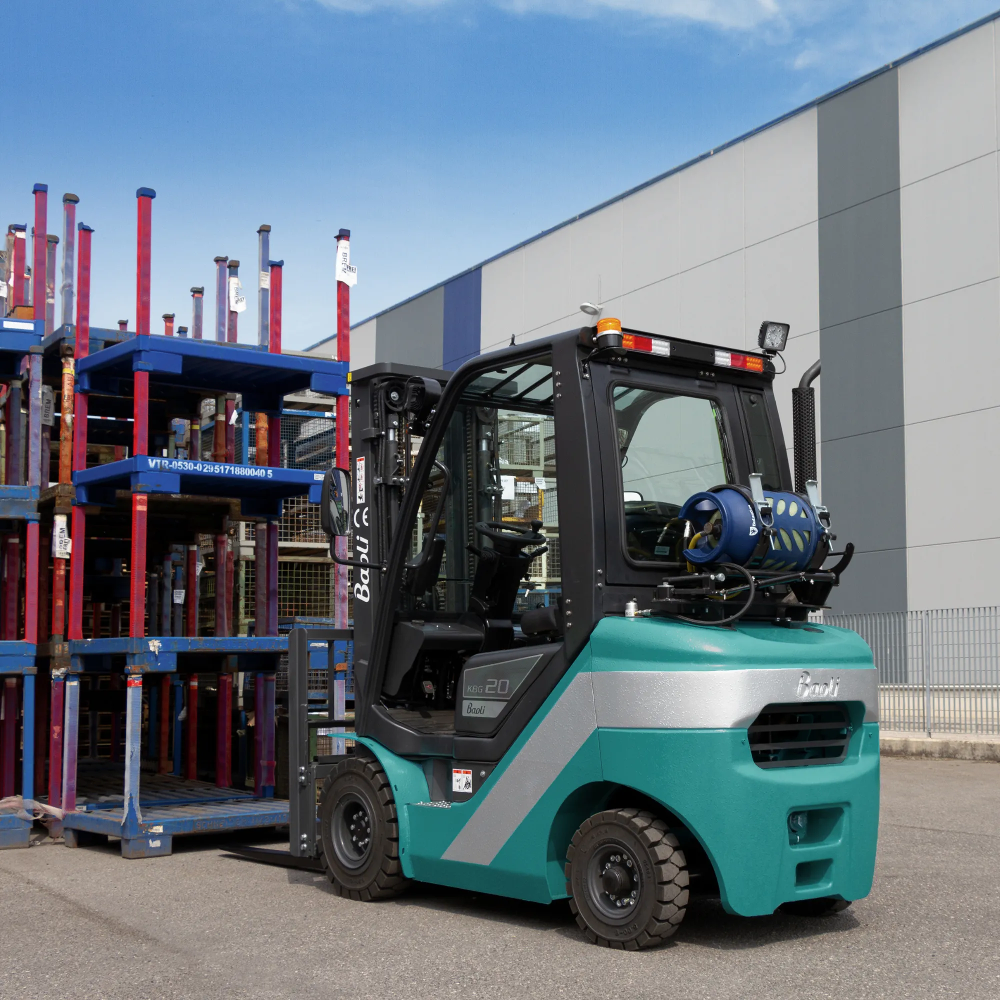 Engine Forklifts 1.8-2 tonne