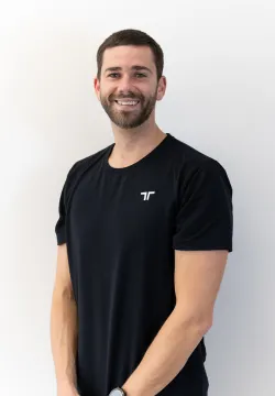 Parker Headshot Luke Bennett - Head of truck sales